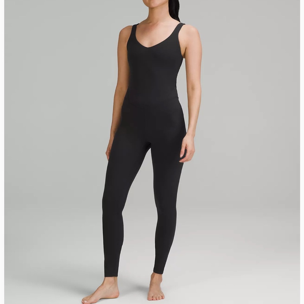 NWT Lululemon align bodysuit Size 4 Grey